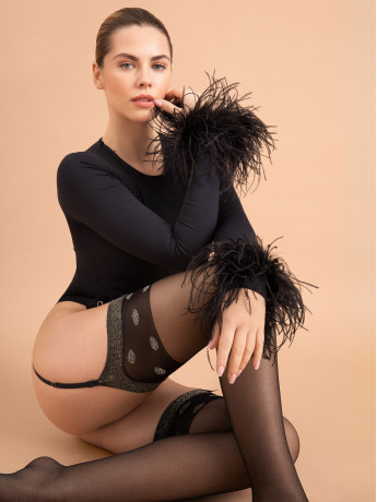 Metallic-Punkte Strapsstrümpfe FIORE Luxe – 15 DEN Schimmer-Detail