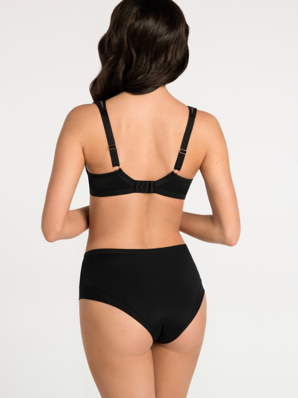 Black Mesh Bra Gorsenia K441/1 – Technical Full Bust Support