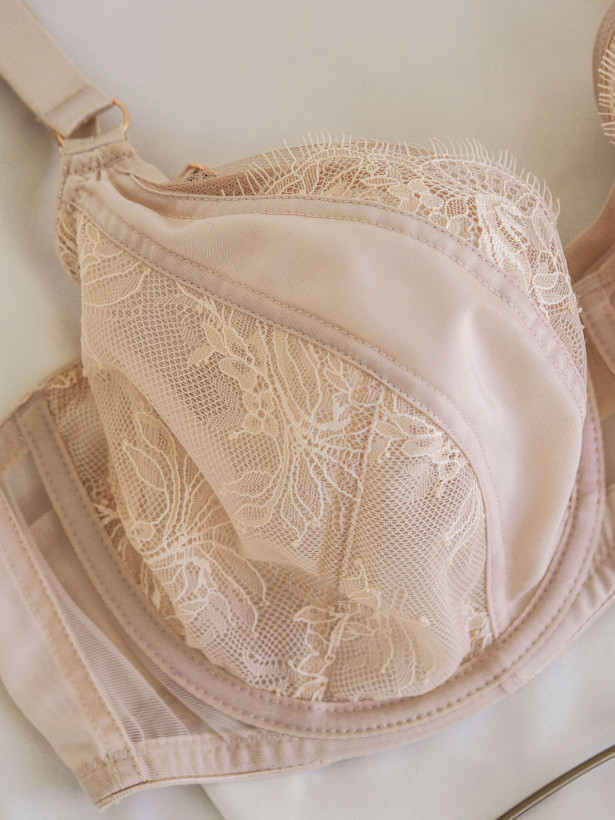 Soft Cup Bra Supportive Lace Mediolano Monaco 19245 – Powder Beige