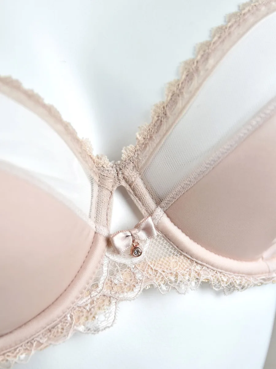 Semi-Soft-BH in Beige mit T-Naht-Halt Mediolano Ciao 01105 – Warmes Ivory