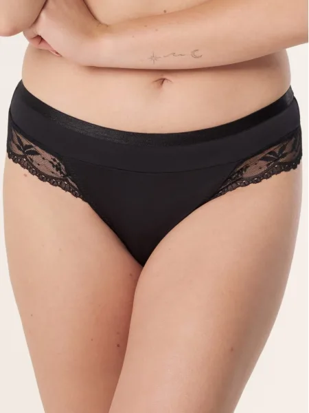 Schwarzer Brazilian-Slip aus Spitze Mefemi Petra – Transparente Eleganz