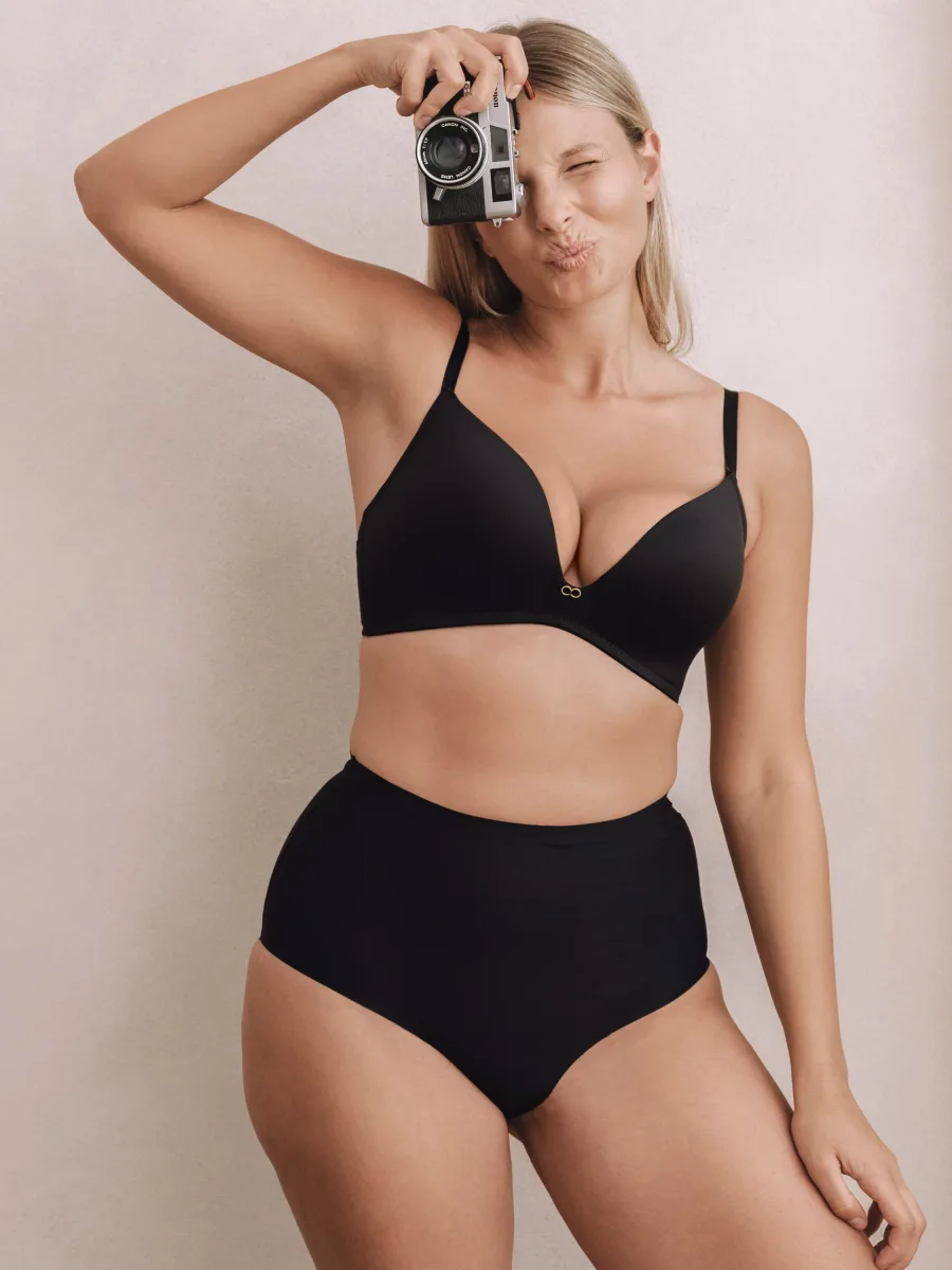 Nahtloser Push-up-BH Mefemi Amelia Schwarz – Bügelloser Plunge-Halt