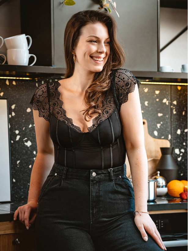 Obsessive Moketta Raffinierter Damen-Body mit luxuriöser Spitze