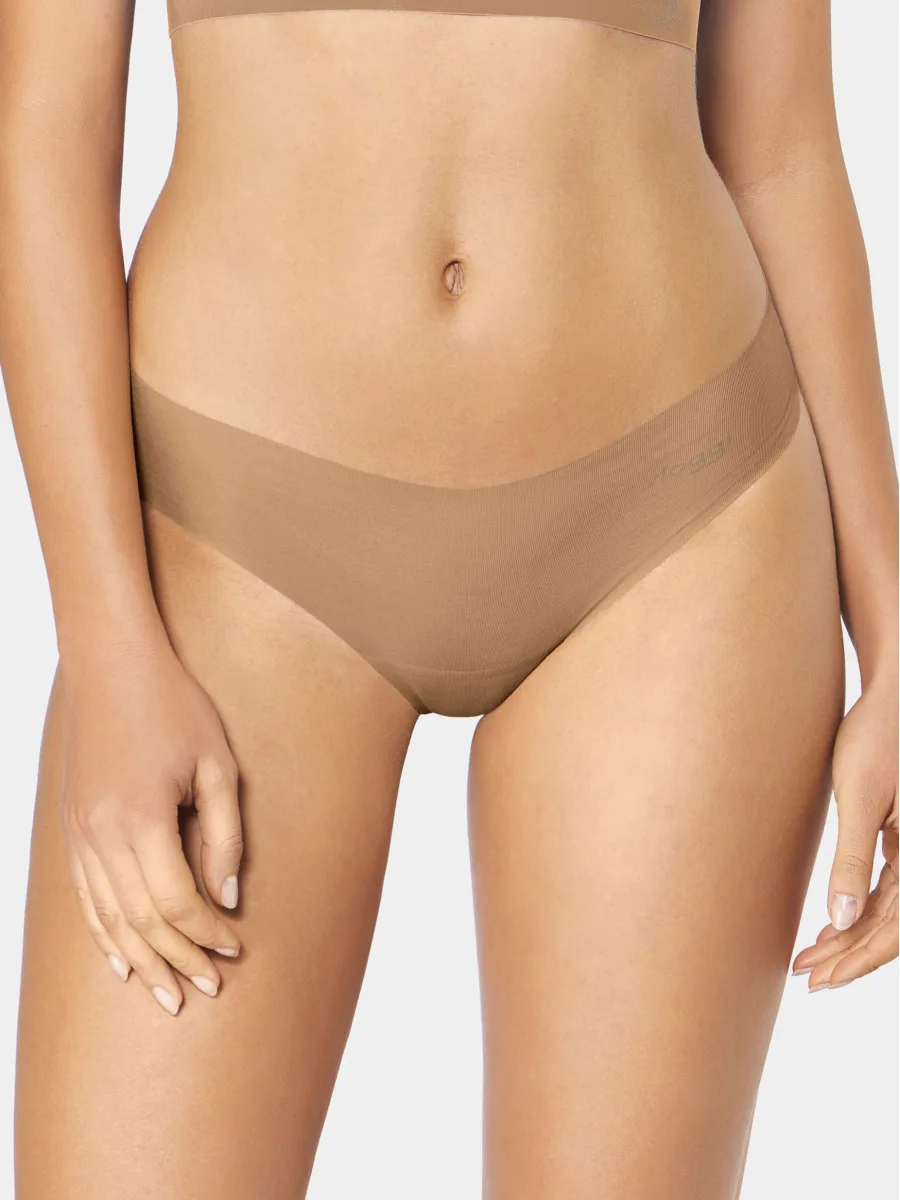 Seamless Thong Sloggi Zero Cotton Hipstring – Invisible Edges
