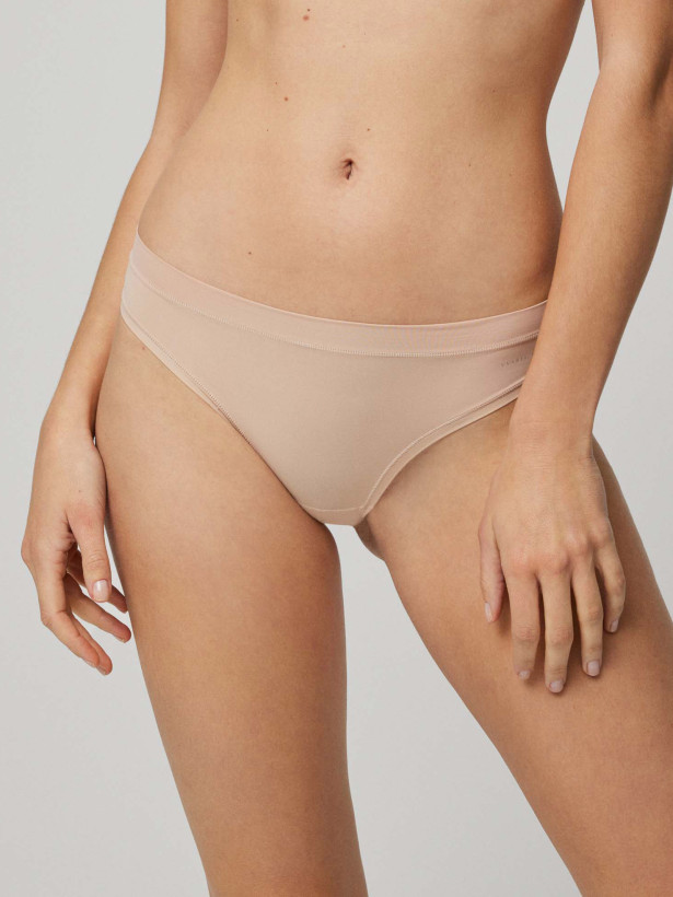 Adaptable Seamless Panties Ysabel Mora 19695 – Invisible Fit