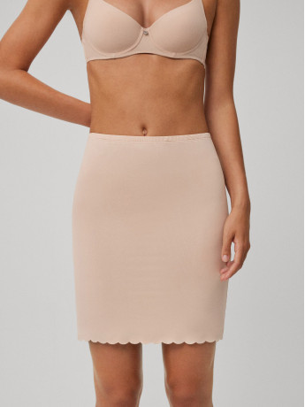 Smoothing Underskirt Ysabel Mora 19005 – Invisible Comfort