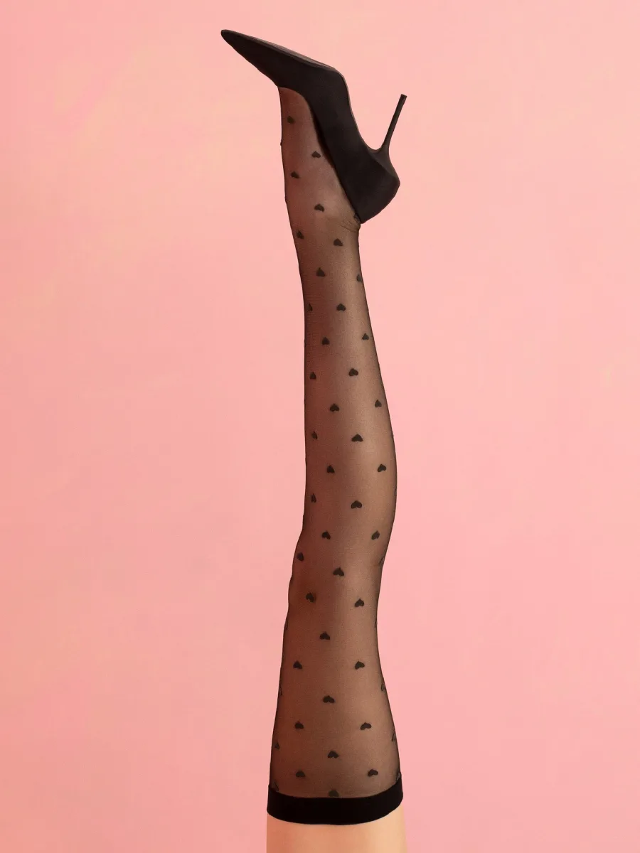Heart Pattern Stockings FIORE Love Booster — 15 Den Sheer Romantic Style