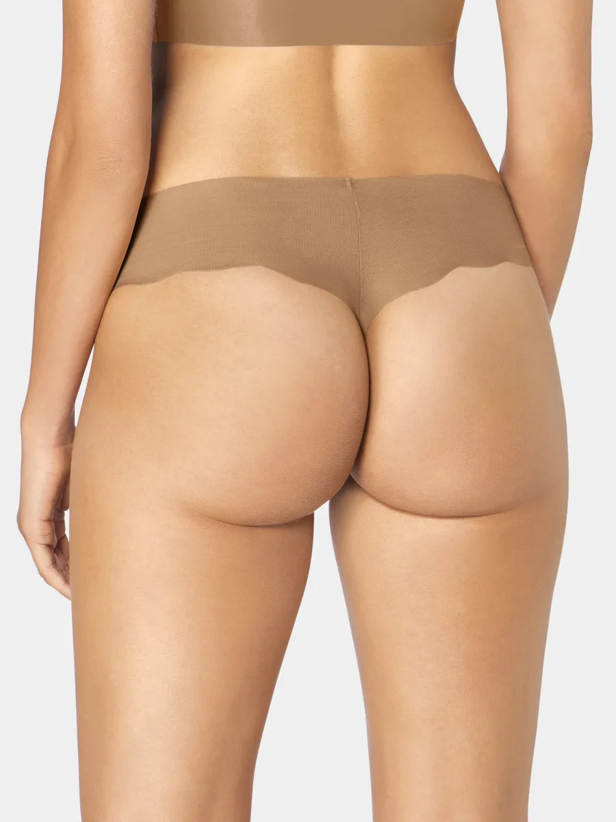 Seamless Thong Sloggi Zero Cotton Hipstring – Invisible Edges