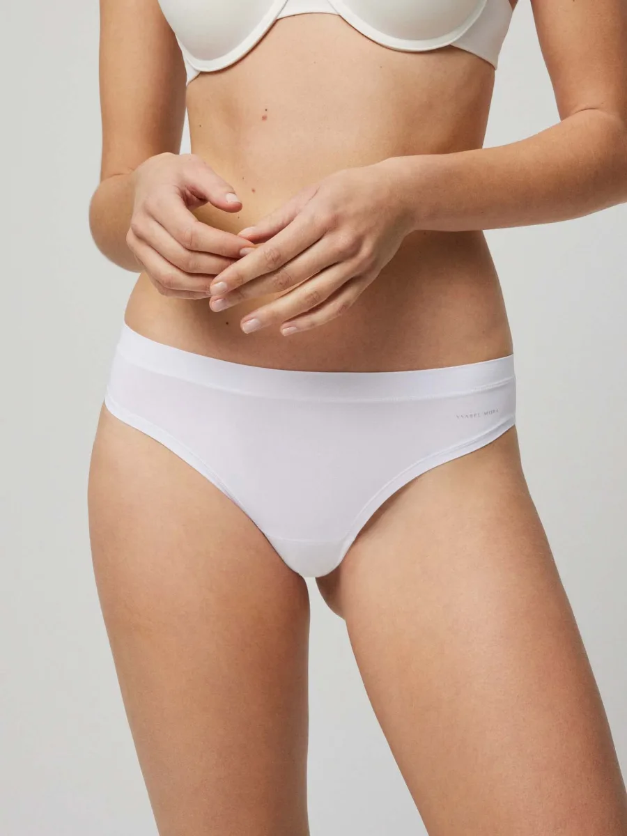 Adaptable Seamless Panties Ysabel Mora 19695 – Invisible Fit