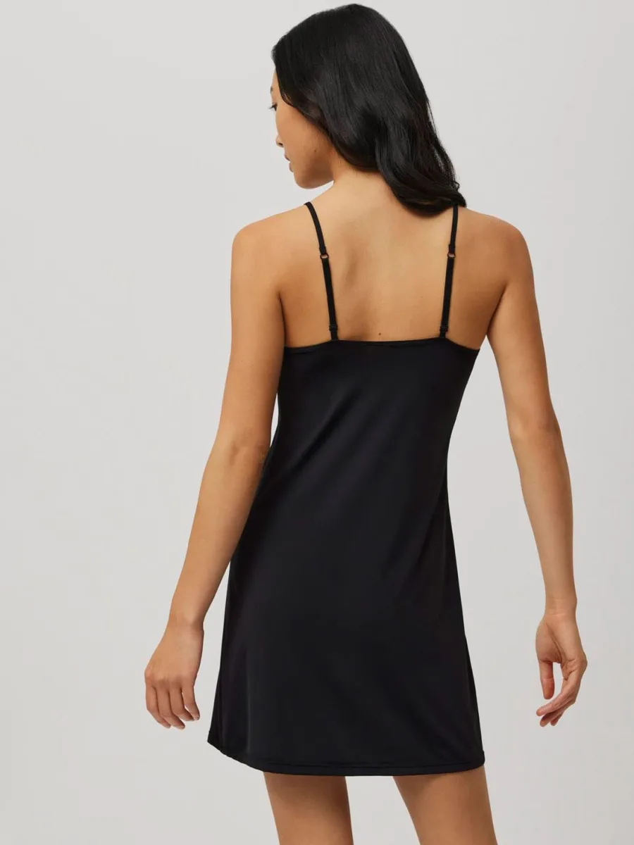 Seamless Slip Dress Ysabel Mora 19964 – Invisible Layering