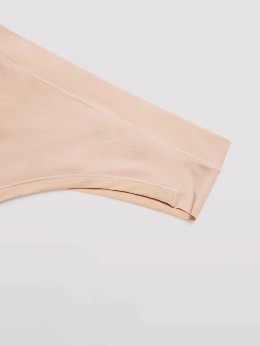 Seamless Thong Ysabel Mora 19694 – Invisible Adapt Fit