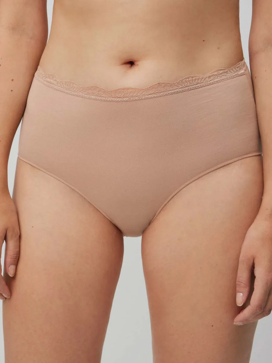 White Maxi Briefs Ysabel Mora 19684 – Cotton Comfort